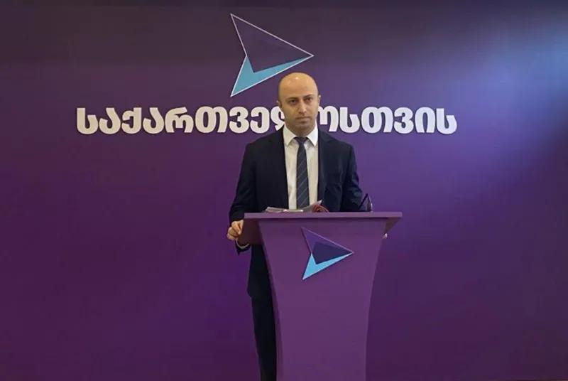 erimedia_ravk/CntQbKi4R.webp