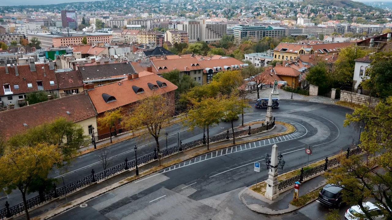 erimedia_ravk/hzB5RQMVR.webp