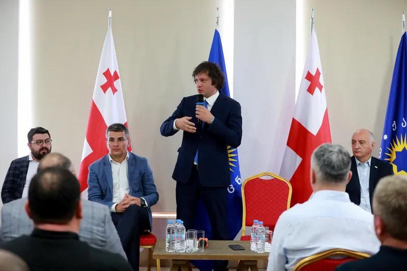 erimedia_ravk/ou3EyokVR.webp
